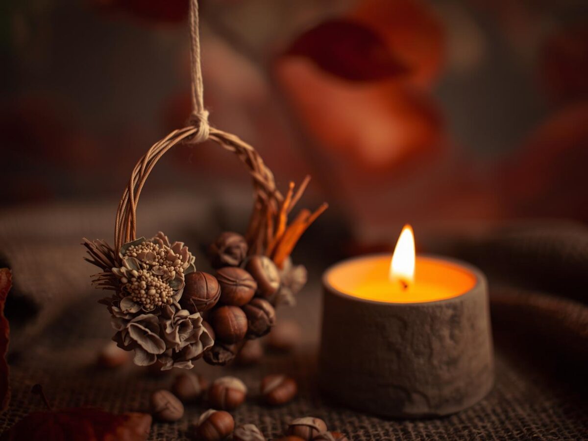 autumn-decor-candle-reeds-hydrangea-handmade.jpg